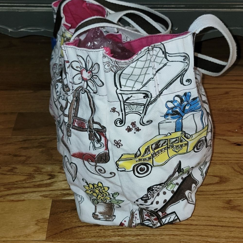 Brighton Boulevard City Best Friend Print Large Canvas Women's Tote Bag - Picture 7 of 15